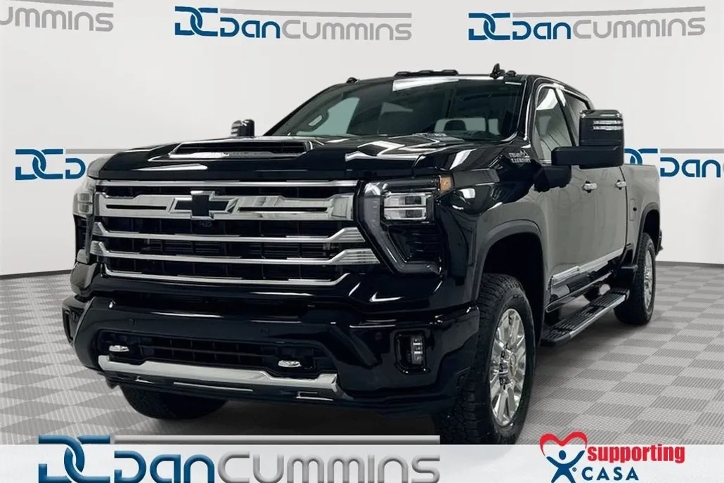 2025 Chevrolet Silverado 2500HD High Country photo 1