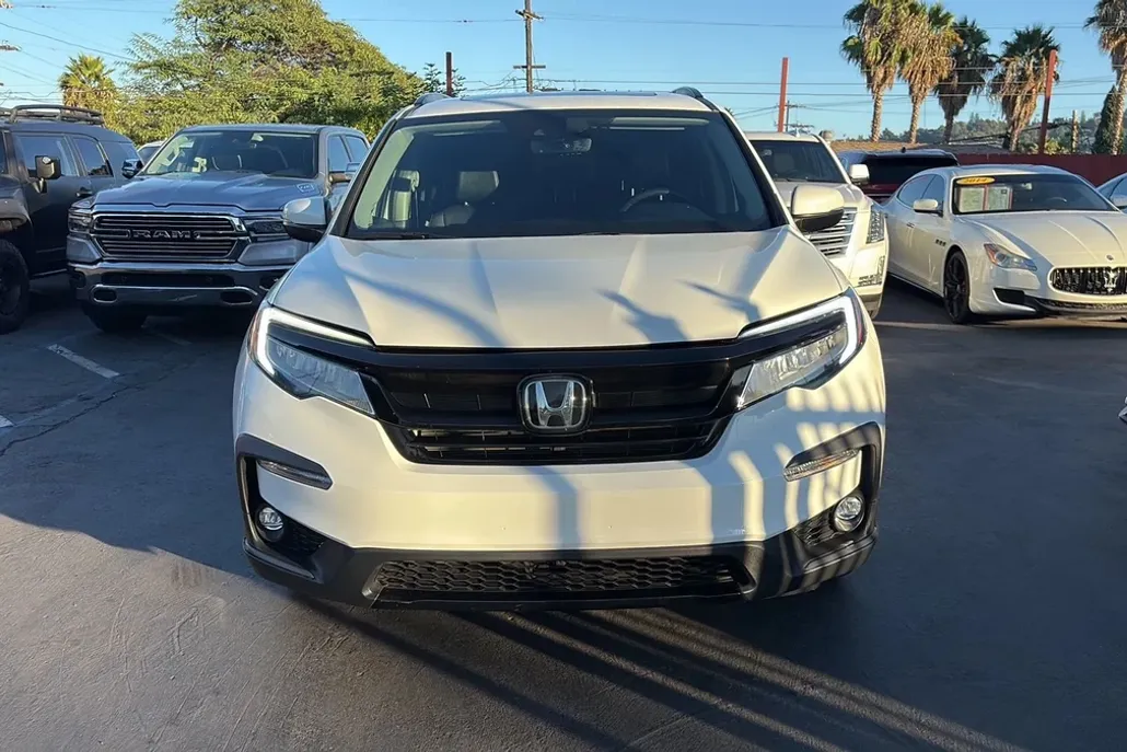 2022 Honda Pilot Special Edition Sport photo 1