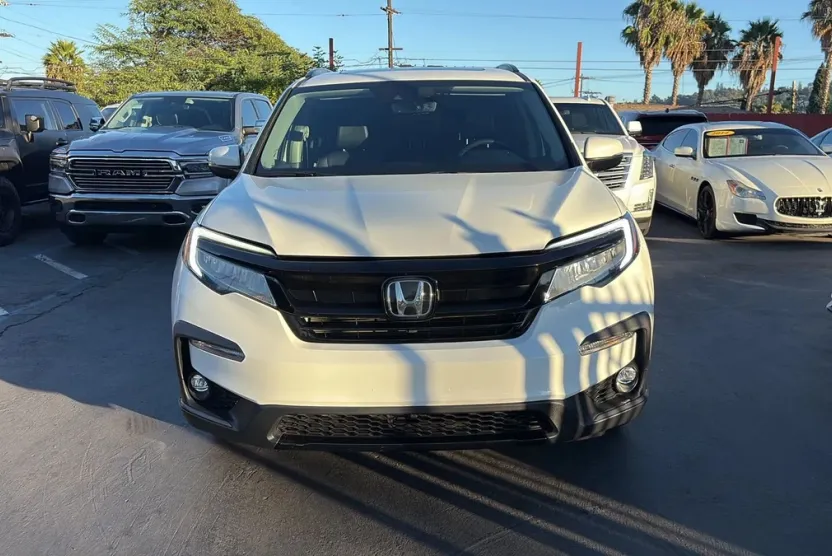 2022 Honda Pilot Special Edition Sport photo 1