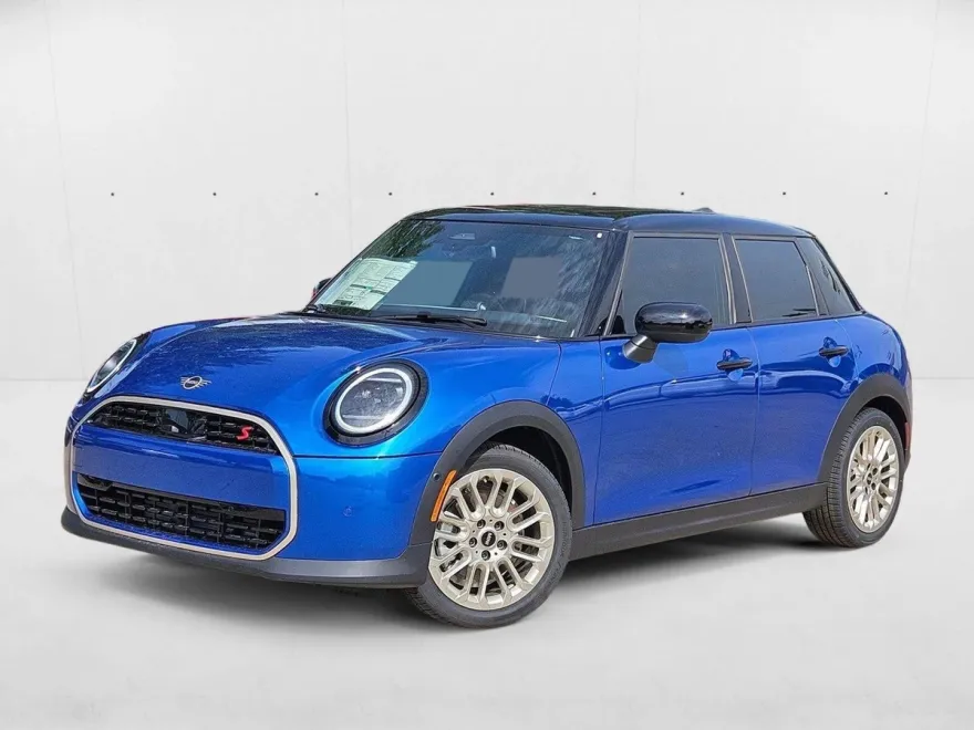 2025 Mini Cooper 4 Door Hardtop S photo 1