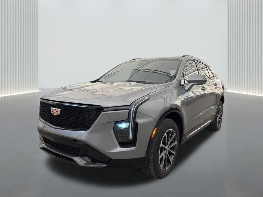 2025 Cadillac XT4 Sport photo 1