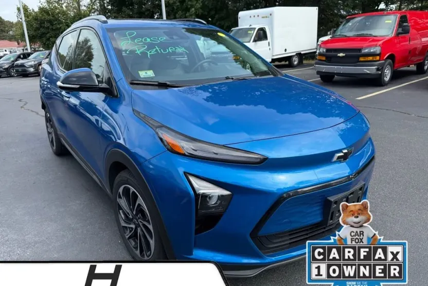 2022 Chevrolet Bolt EUV Premier photo 1