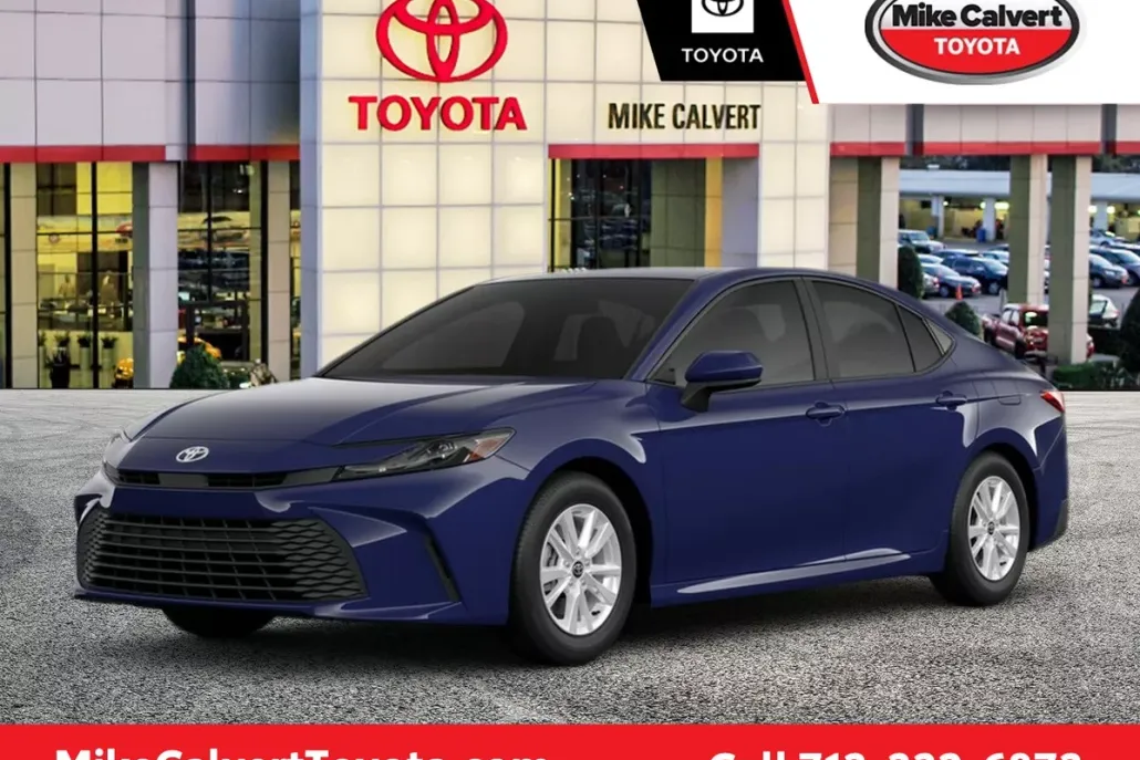 2026 Toyota Camry LE photo 1