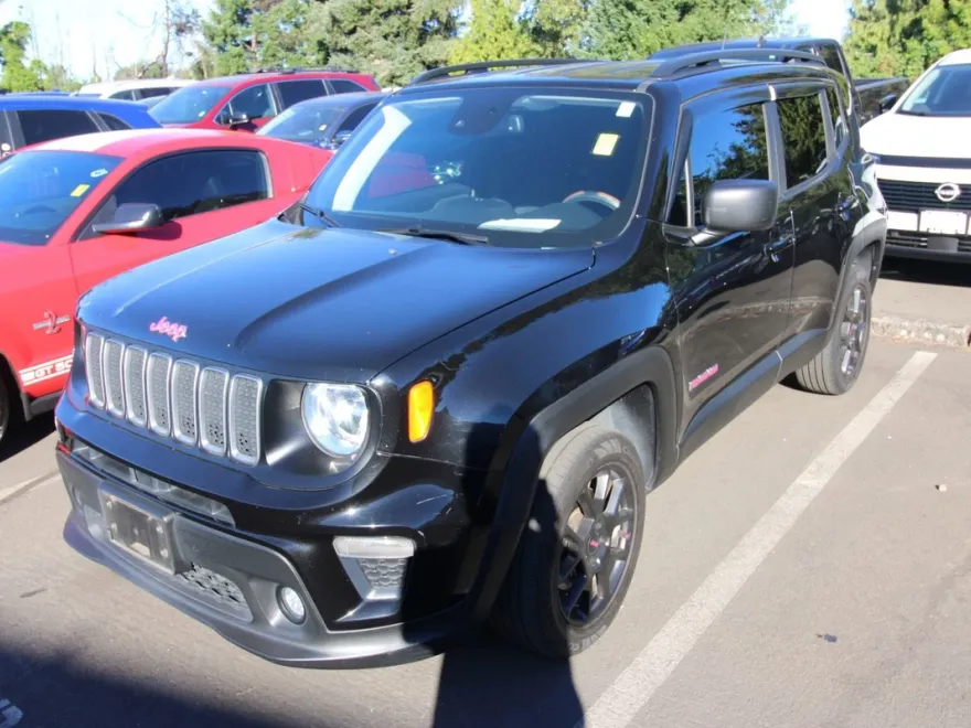 2022 Jeep Renegade Latitude photo 1