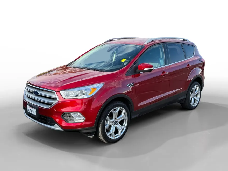 2019 Ford Escape Titanium photo 1