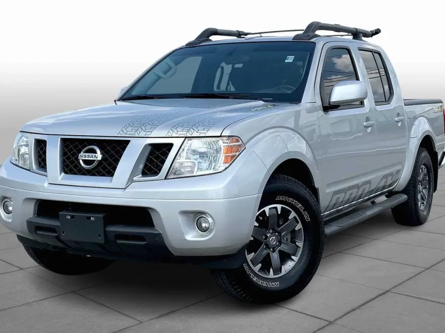 2021 Nissan Frontier PRO-4X photo 1