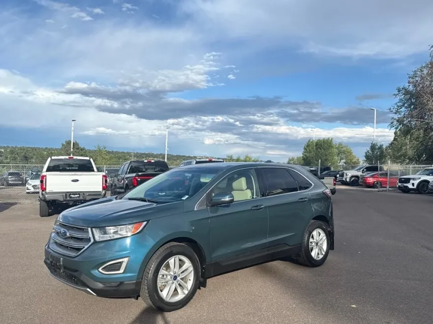 2016 Ford Edge SEL photo 1