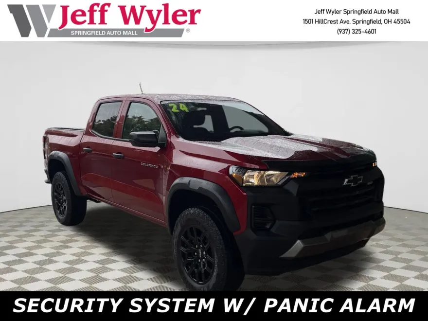 2024 Chevrolet Colorado Trail Boss photo 1