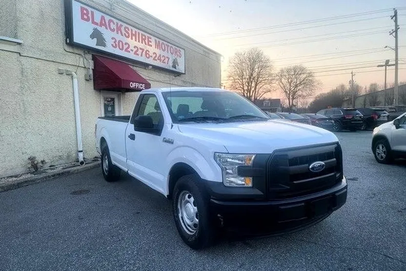 2017 Ford F-150 XL photo 1