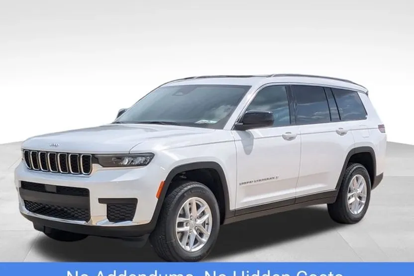 2025 Jeep Grand Cherokee Laredo X photo 1