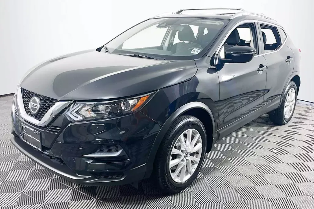 2020 Nissan Rogue Sport SV photo 1