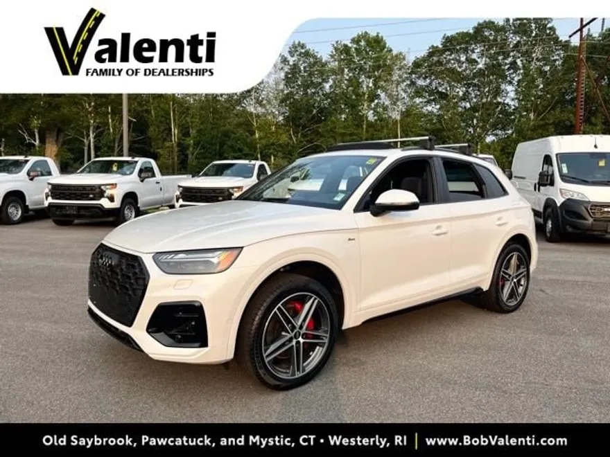2024 Audi Q5 S line Premium Prestige photo 1