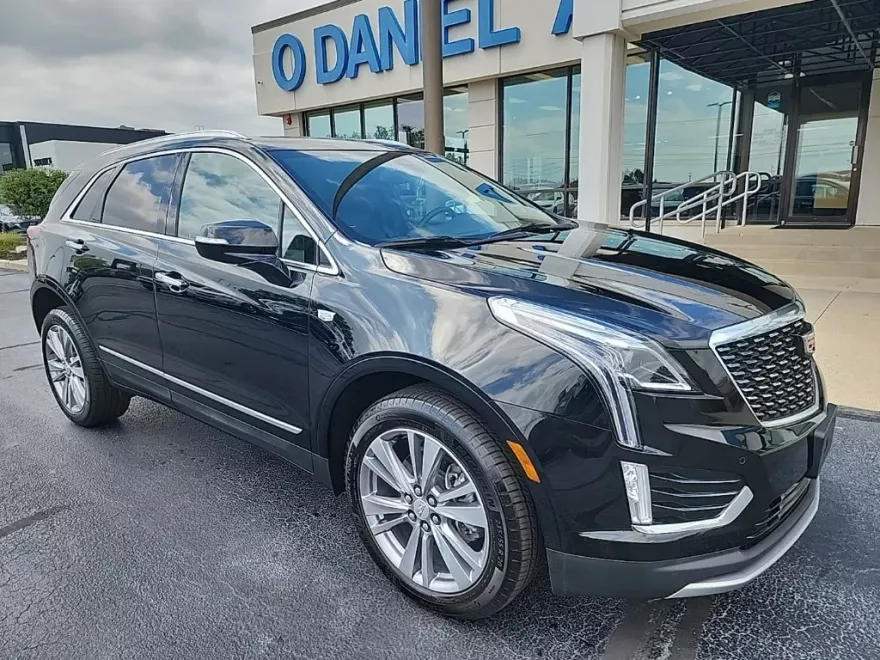 2024 Cadillac XT5 Premium Luxury photo 1