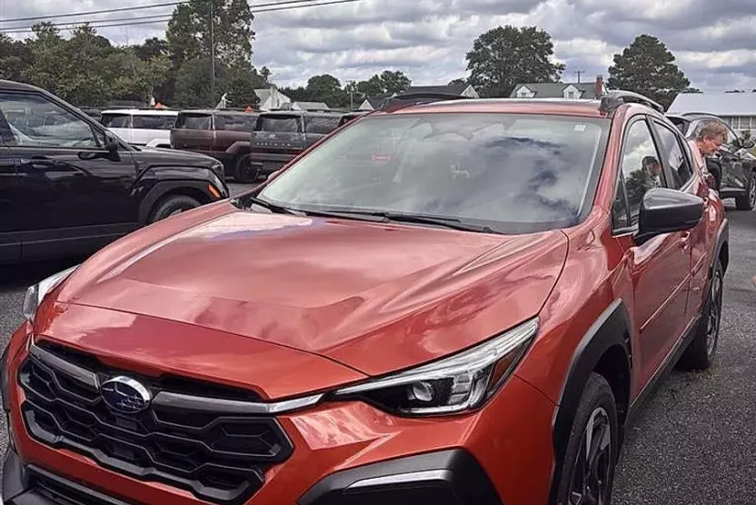 2025 Subaru Crosstrek Limited photo 1