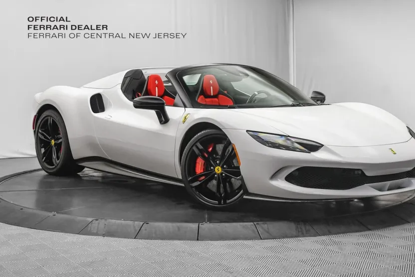 2025 Ferrari 296 GTS photo 1