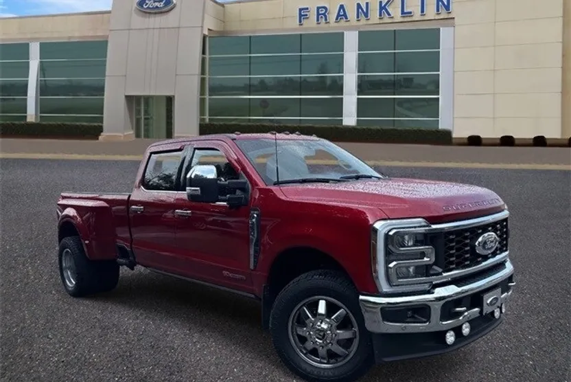 2024 Ford F-350 photo 1