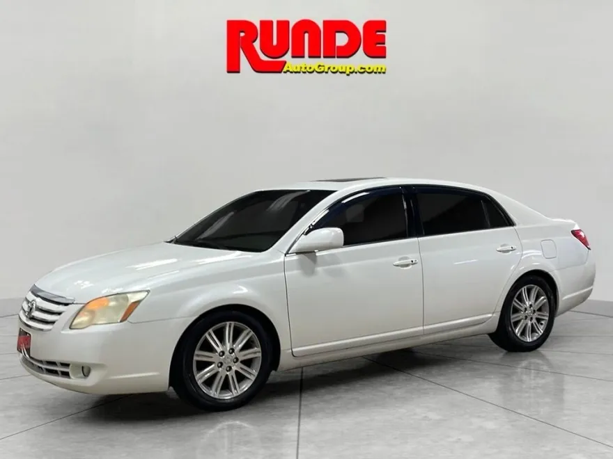 2006 Toyota Avalon Limited photo 1