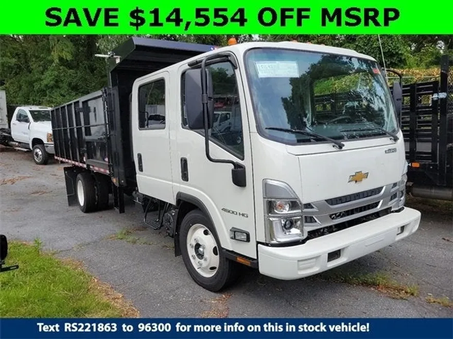2024 Chevrolet Silverado 4500HD photo 1