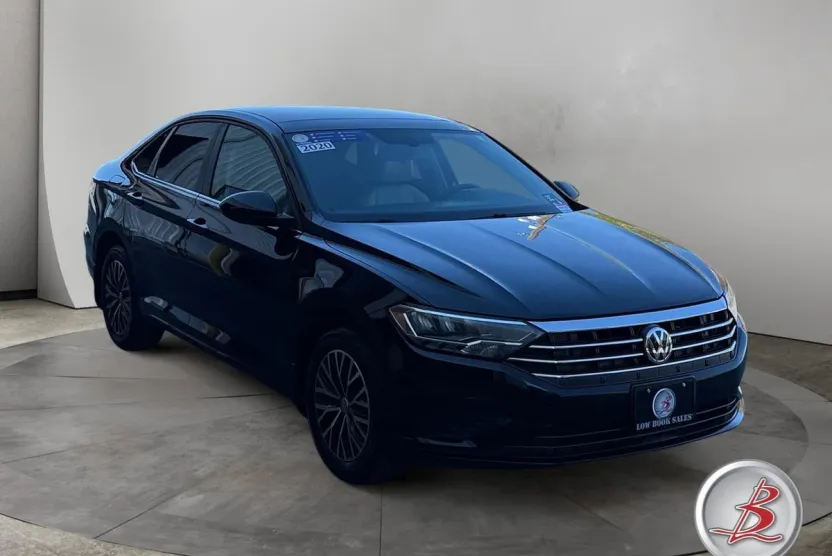 2021 Nissan Sentra SR photo 1