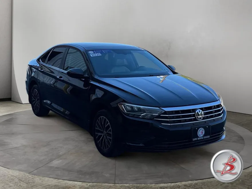 2021 Nissan Sentra SR photo 1