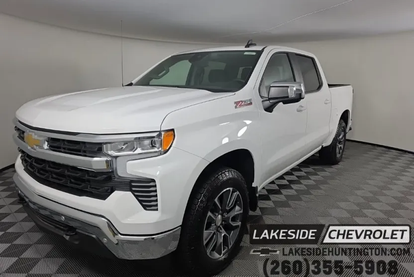2025 Chevrolet Silverado 1500 LT photo 1