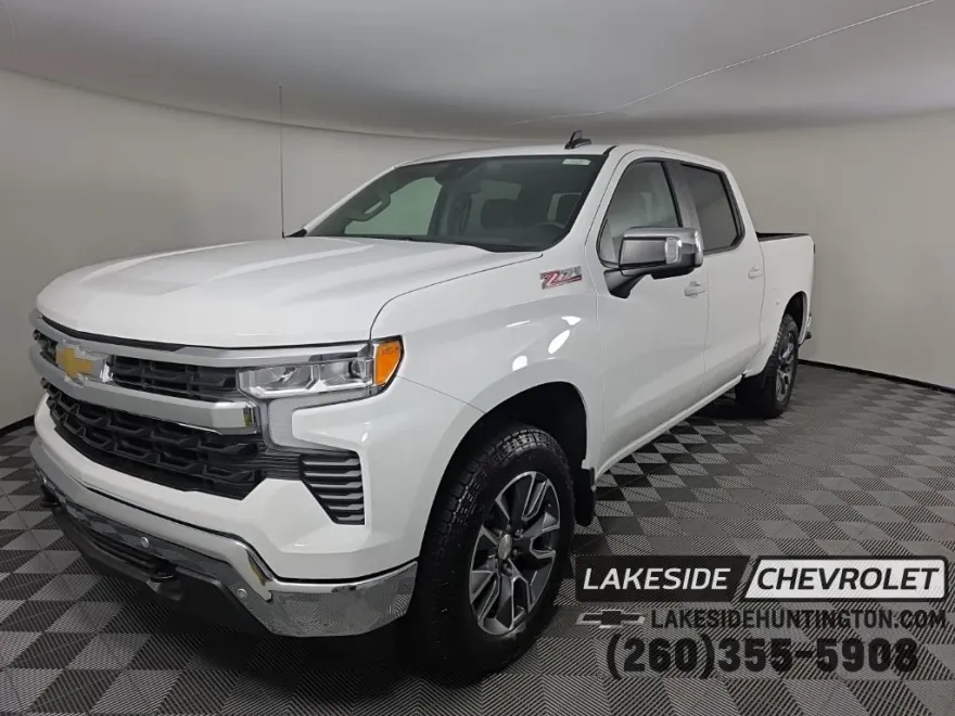 2025 Chevrolet Silverado 1500 LT photo 1