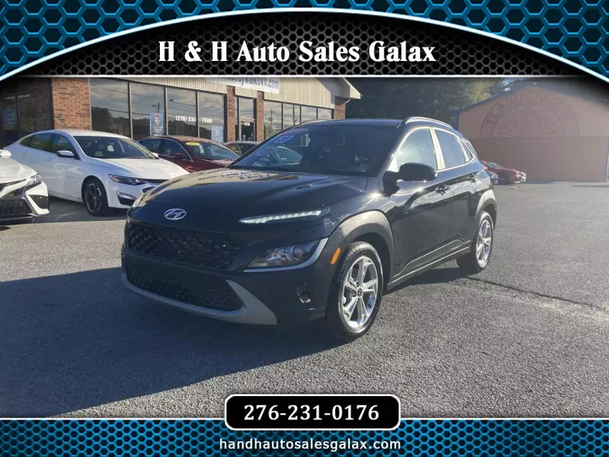 2023 Hyundai Kona SEL photo 1