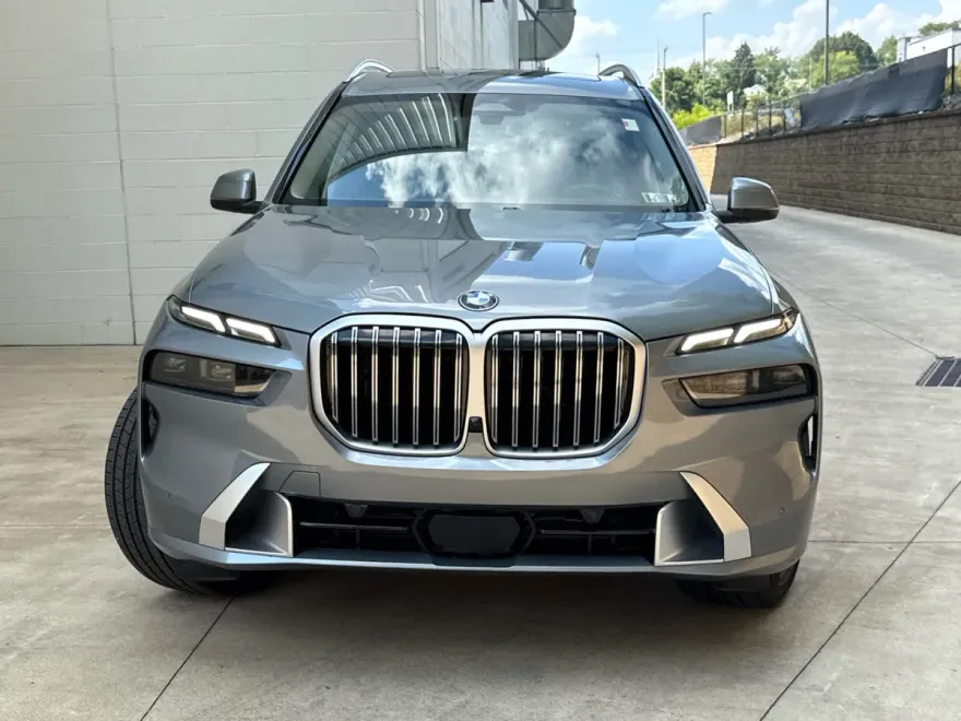 2024 Bmw X7 xDrive40i photo 1