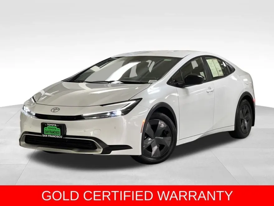 2024 Toyota Prius Prime SE photo 1