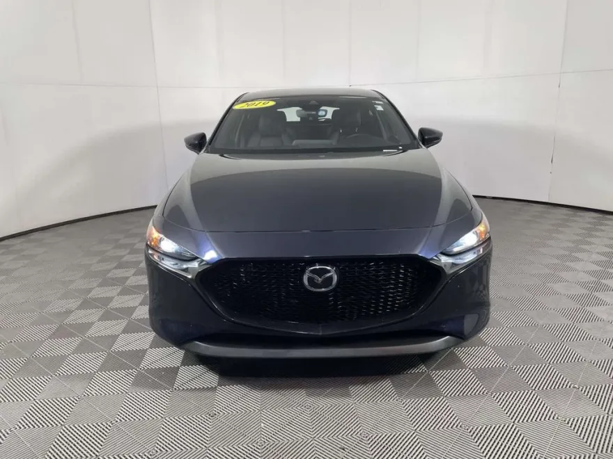 2019 Mazda Mazda3 Hatchback Preferred photo 1