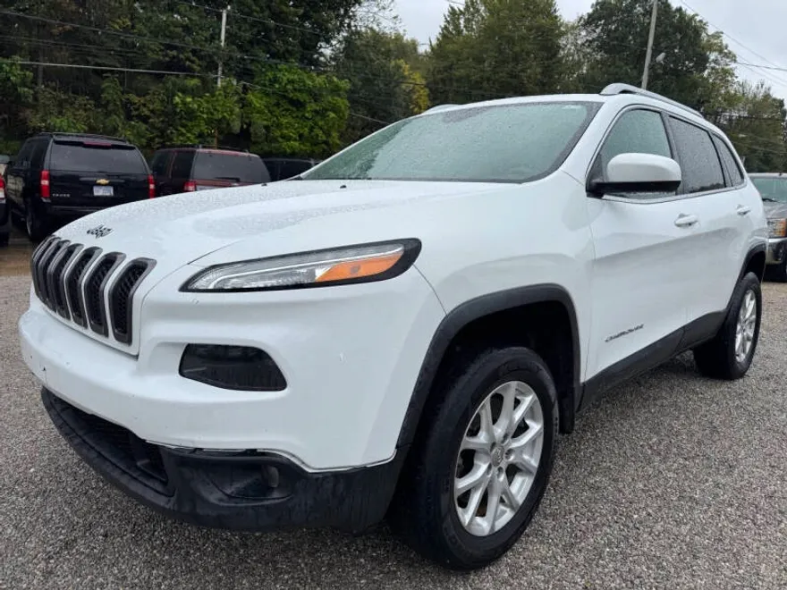 2015 Jeep Cherokee Latitude photo 1