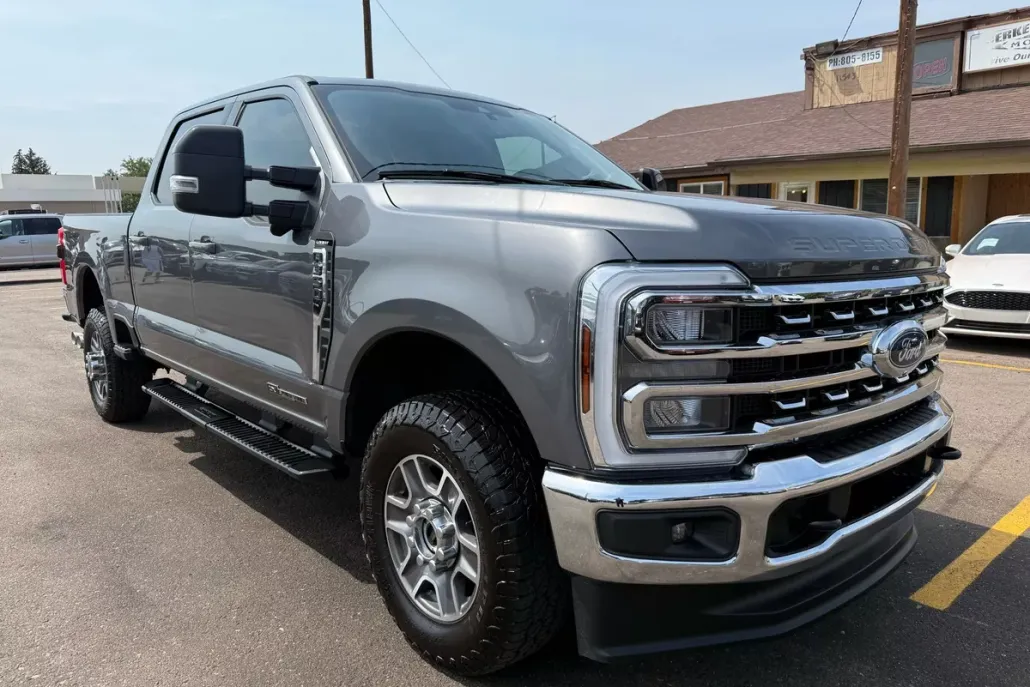 2024 Ford F-350 Lariat photo 1