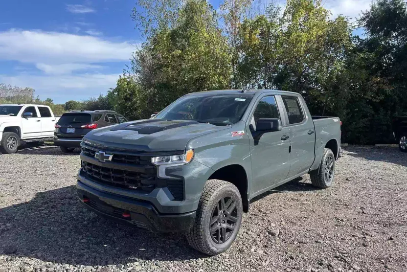 2026 Chevrolet Silverado 1500 LT Trail Boss photo 1
