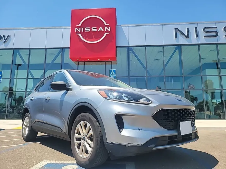 2021 Ford Escape SE photo 1