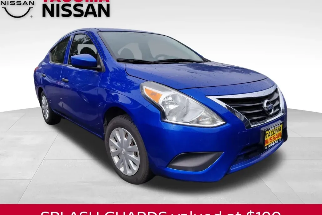 2017 Nissan Versa 1.6 Plus photo 1