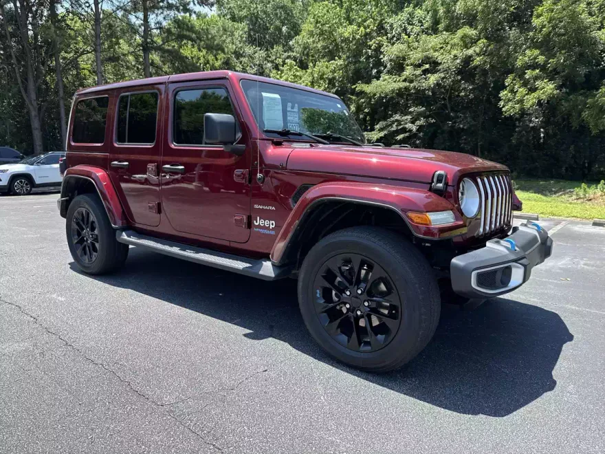 2022 Jeep Wrangler 4xe Unlimited Sahara photo 1