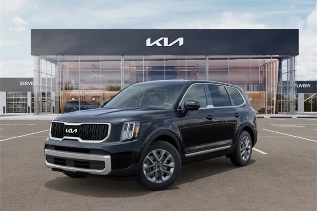 2025 Kia Telluride LX photo 1