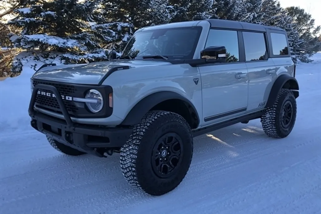 2021 Ford Bronco First Edition photo 1