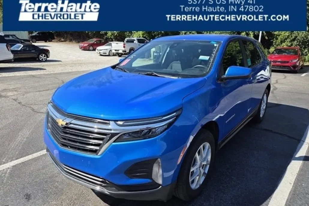 2024 Chevrolet Equinox LT photo 1