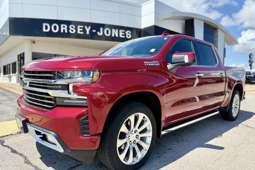 2022 Chevrolet Silverado 1500 High Country photo 1