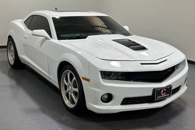 2010 Chevrolet Camaro Coupe 2SS photo 1