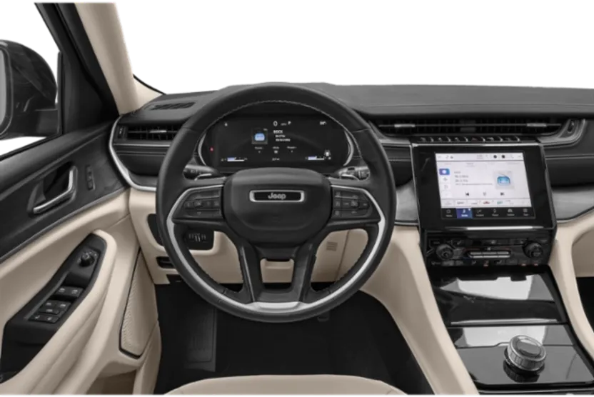 2025 Jeep Grand Cherokee Laredo X photo 3