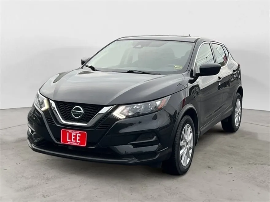 2020 Nissan Rogue Sport S photo 1