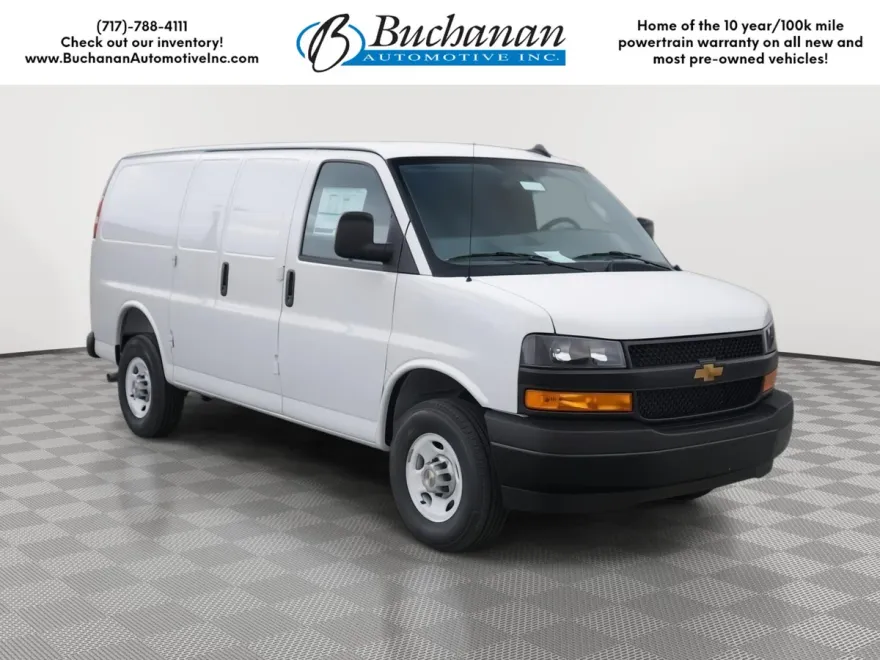 2025 Chevrolet Express Cargo 3500 photo 1