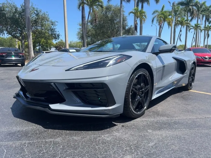 2024 Chevrolet Corvette Stingray photo 1