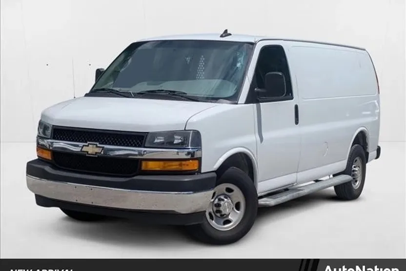 2021 Chevrolet Express 2500 Van Cargo photo 1