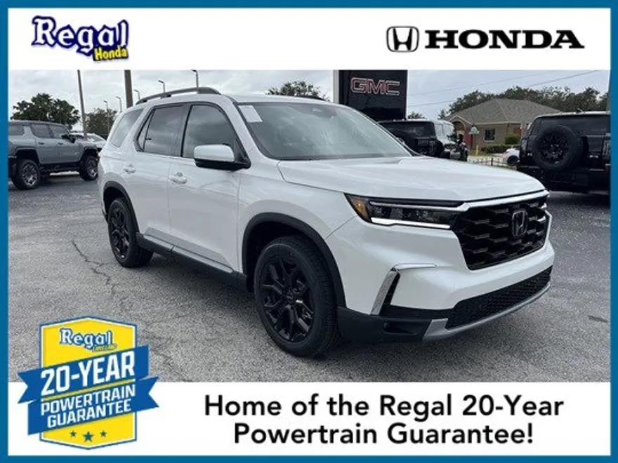 2025 Honda Pilot Touring photo 1