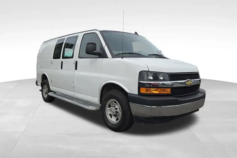 2023 Chevrolet Express 2500 Cargo Van photo 1
