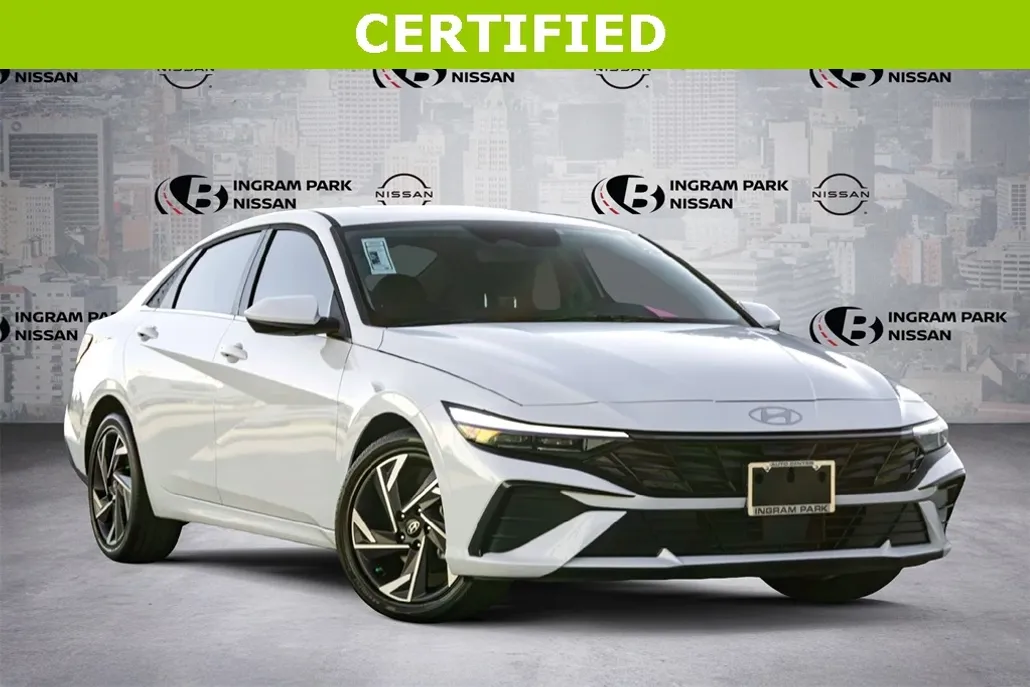 2025 Hyundai Elantra SEL Convenience photo 1