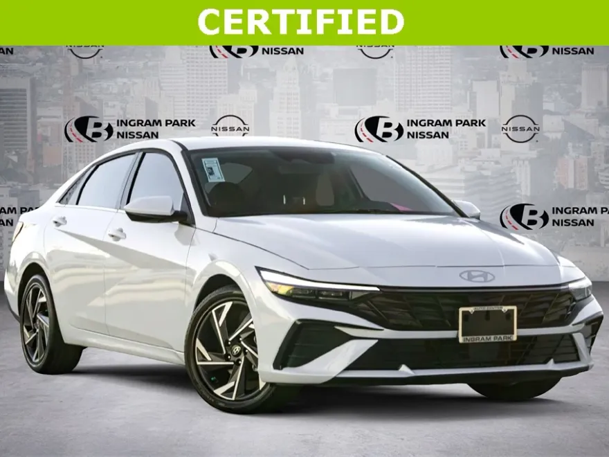 2025 Hyundai Elantra SEL Convenience photo 1